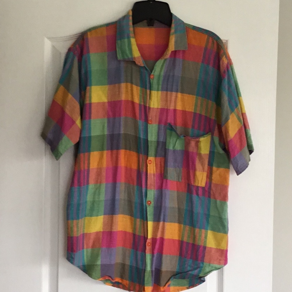 Short sleeve 100% cotton light shirt size L